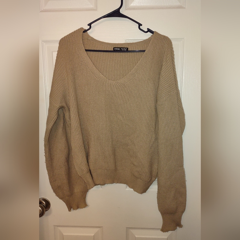 Long sleeve sweater